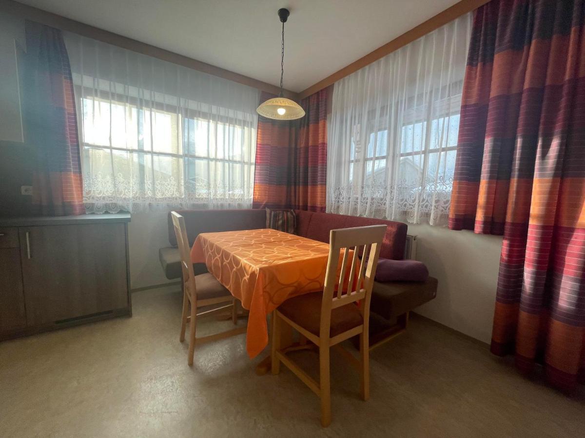 Gaestehaus Glaagut - Familie Hain Villa Hochfilzen Esterno foto