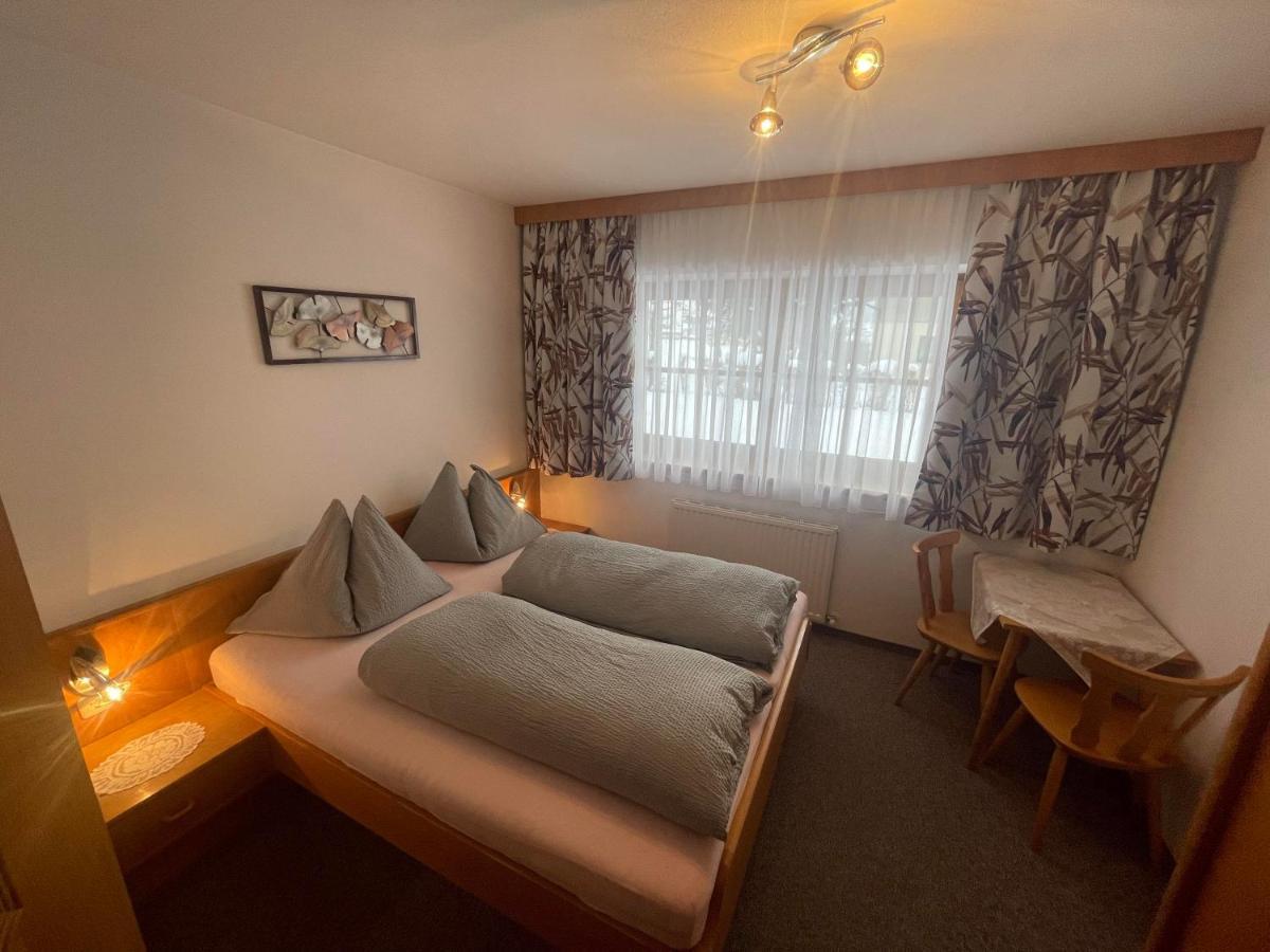 Gaestehaus Glaagut - Familie Hain Villa Hochfilzen Esterno foto