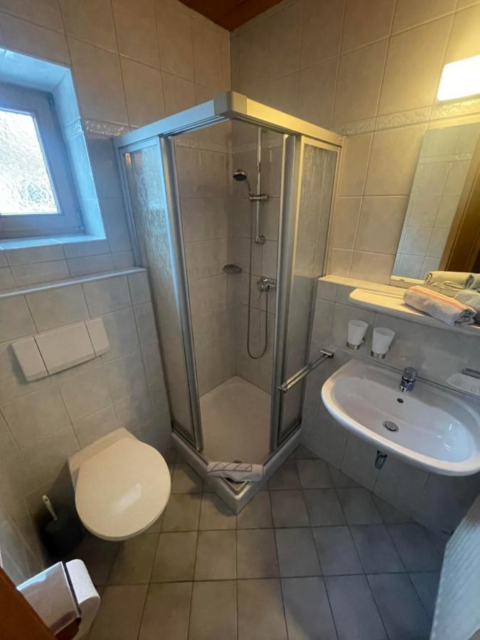 Gaestehaus Glaagut - Familie Hain Villa Hochfilzen Esterno foto