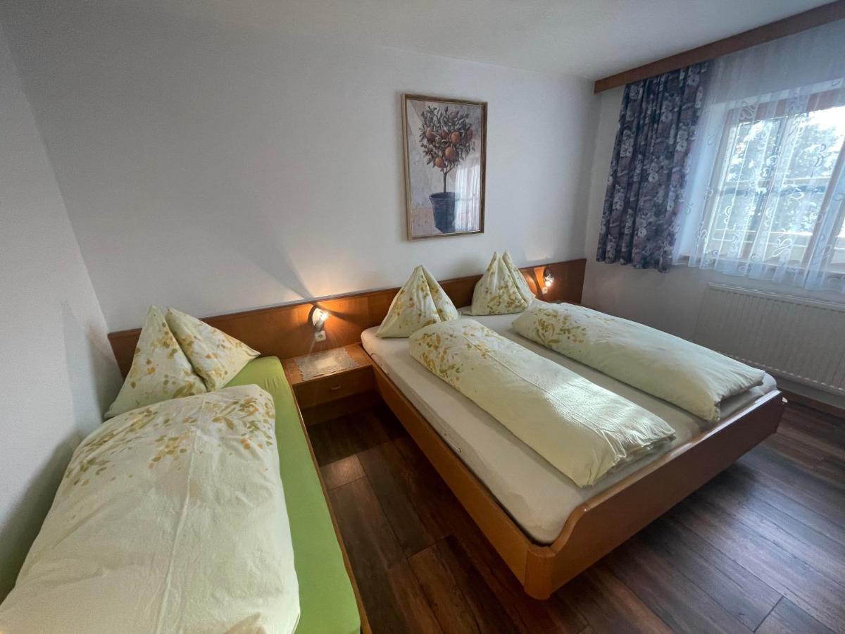 Gaestehaus Glaagut - Familie Hain Villa Hochfilzen Esterno foto