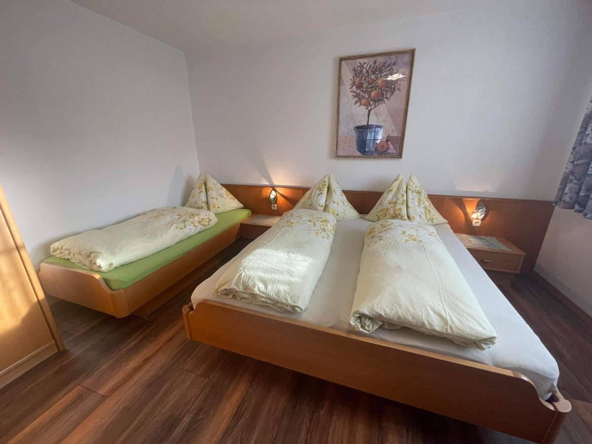 Gaestehaus Glaagut - Familie Hain Villa Hochfilzen Esterno foto