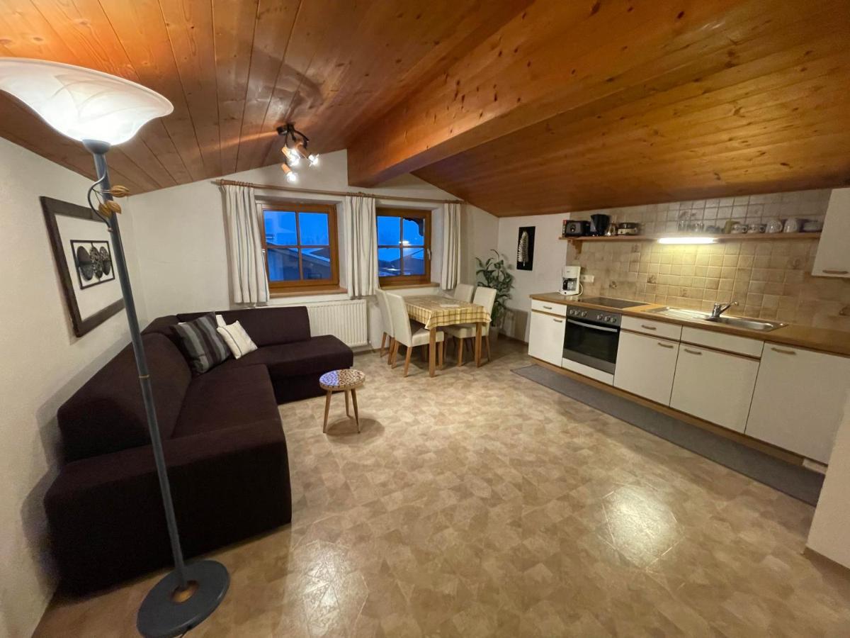 Gaestehaus Glaagut - Familie Hain Villa Hochfilzen Esterno foto